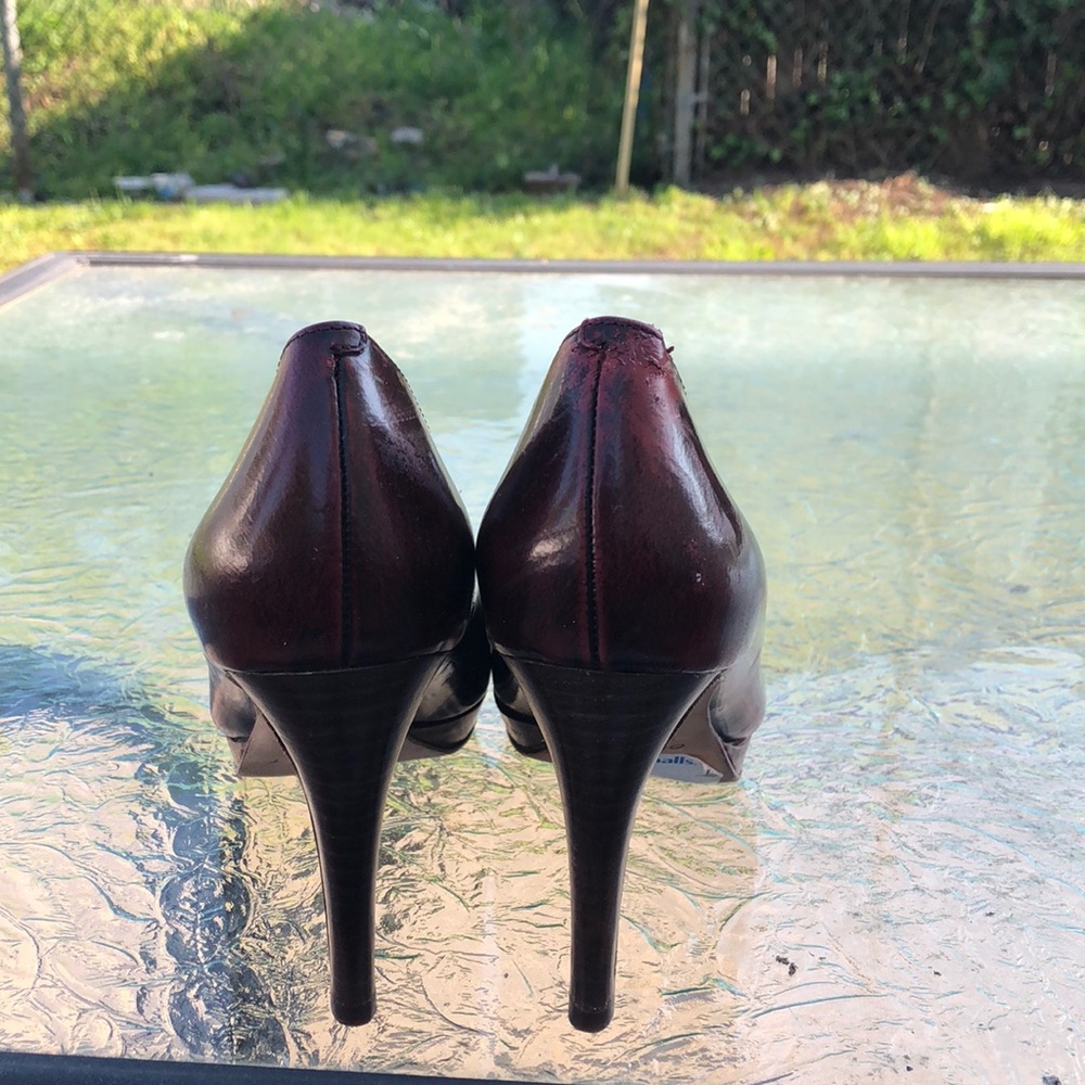 Shoes - Picture 2 of 3
